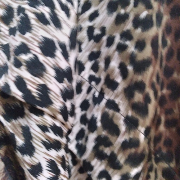 Aquarium Age Jacket Womens Size OSFM Leopard Print Long Length - Picture 8 of 12